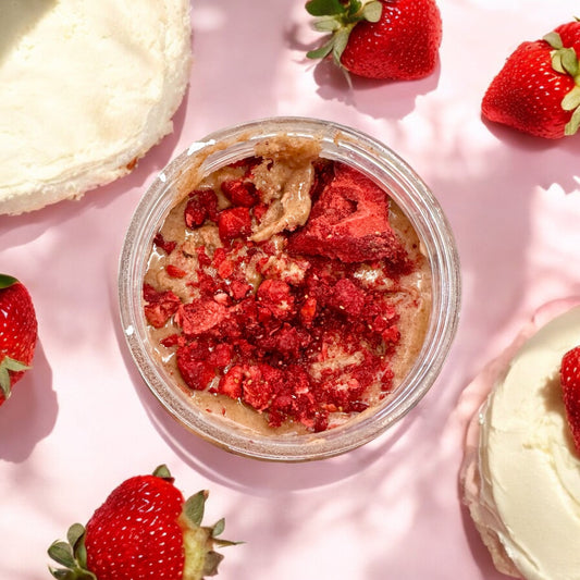 Strawberry Soft Cream Cake Nut Butter